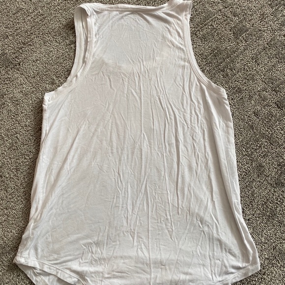 American Eagle Soft & Sexy Tank - Picture 2 of 4